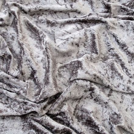 Calabrian Crushed Velour  - 150cm (Silver)