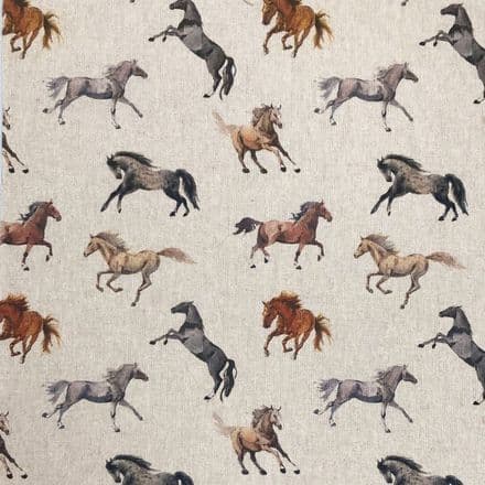 Chatham Printed Linen - 140cm (Wild Horses)